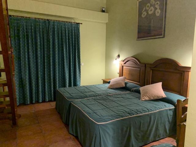 Hotel Langa Сересо-де-Абахо Экстерьер фото